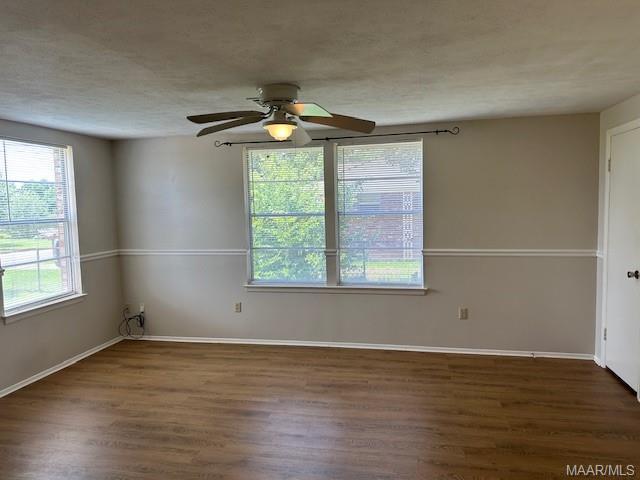 Building Photo - 212 Juniper Ct
