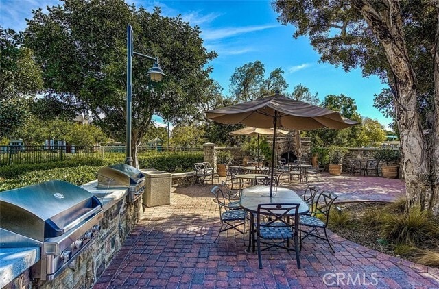 Building Photo - 1421 Abelia