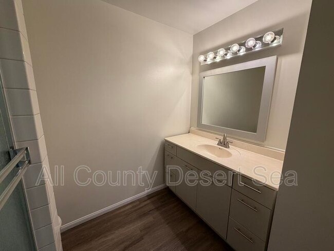 Building Photo - 1587 Coriander Dr