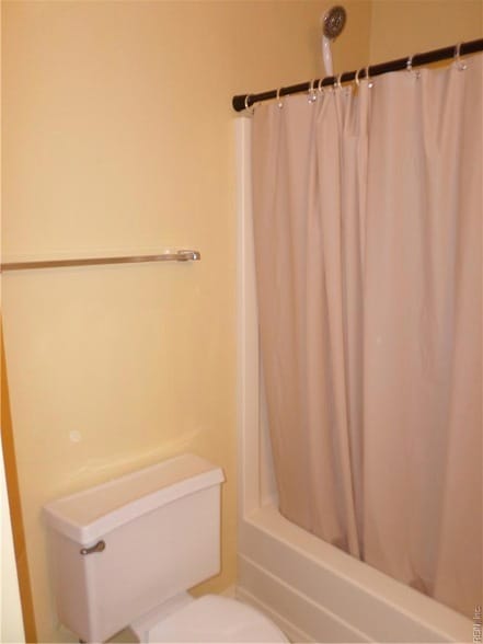 Building Photo - 2109 Clarion Ct
