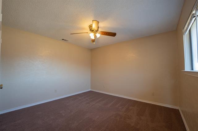 Building Photo - 1107 Valley View Dr