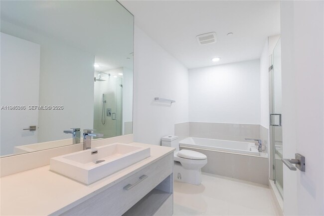 Building Photo - 55 SW 9th St