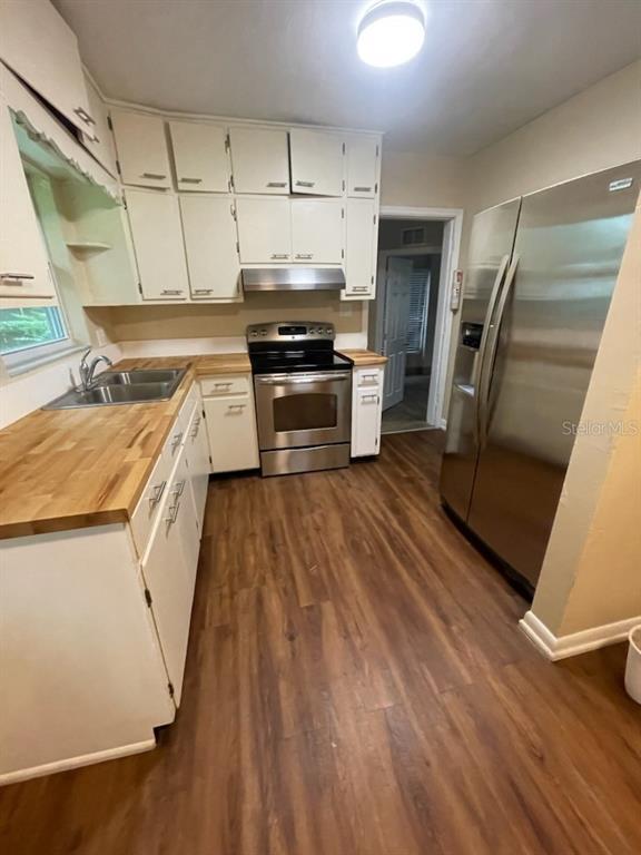 Building Photo - 4090 Oak Dr