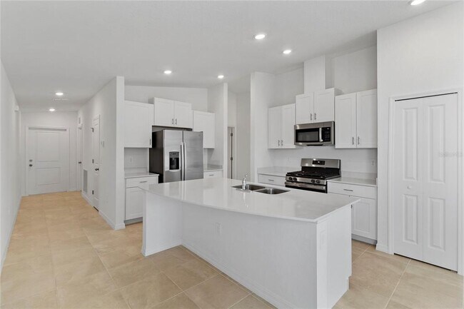 Building Photo - 9136 Tequila Sunrise Dr