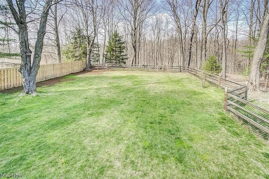 Building Photo - 343 E Garfield Rd