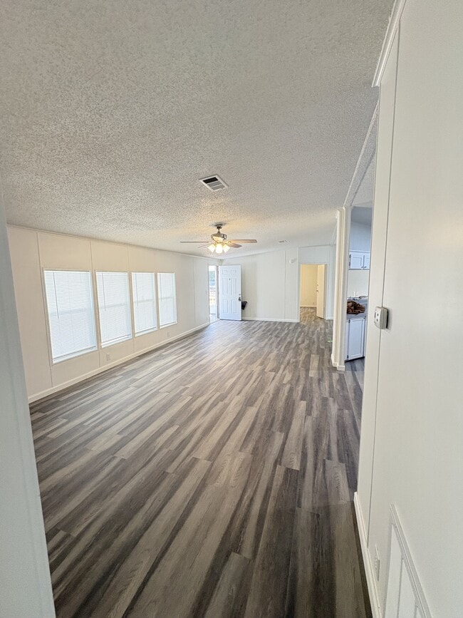 Building Photo - 242 7th Way