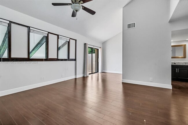 Building Photo - 22845 Ironwedge Dr
