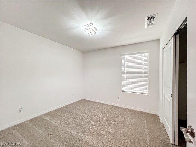 Building Photo - 5724 Avondale Rise Wy