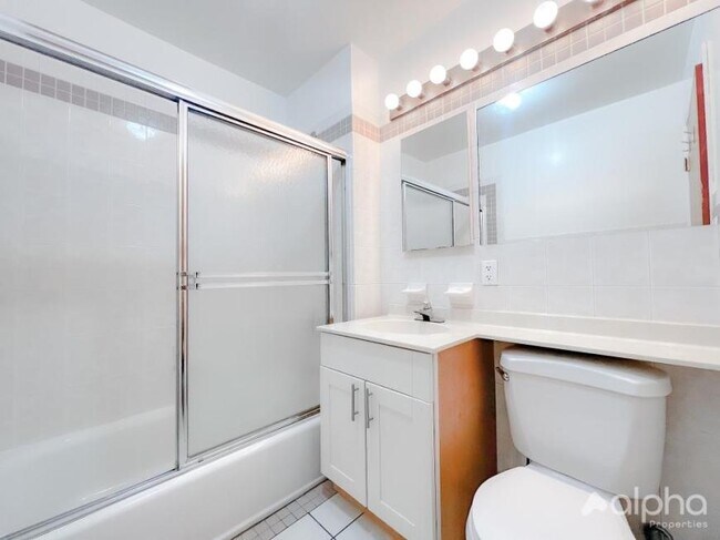Building Photo - 1 bedroom in NEW YORK NY 10002