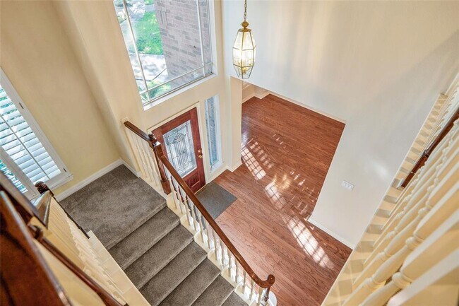 Building Photo - 5534 Chesapeake Pl