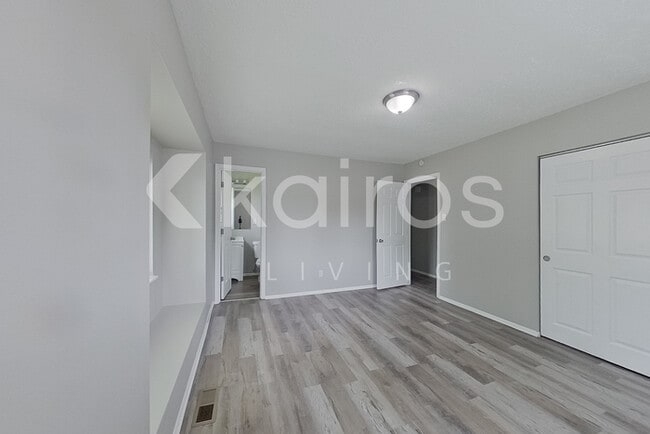 Building Photo - 2715 Benne Dr