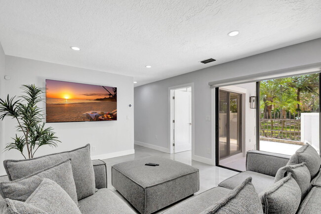 Building Photo - 355 Prestwick Cir