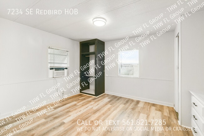 Building Photo - 7234 SE Redbird Cir
