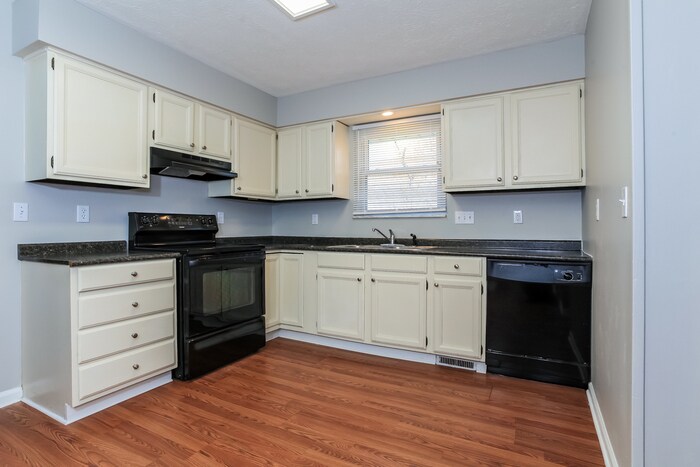 Building Photo - 1730 Calumet Way