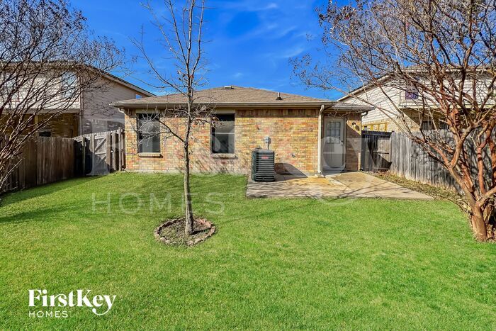 Building Photo - 1152 Warrior Dr