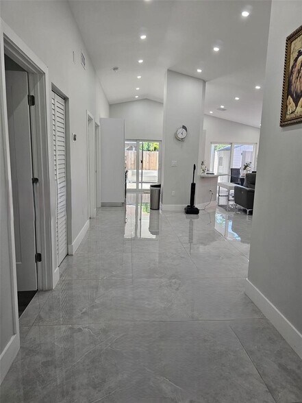 Building Photo - 14263 SW 177th Ter