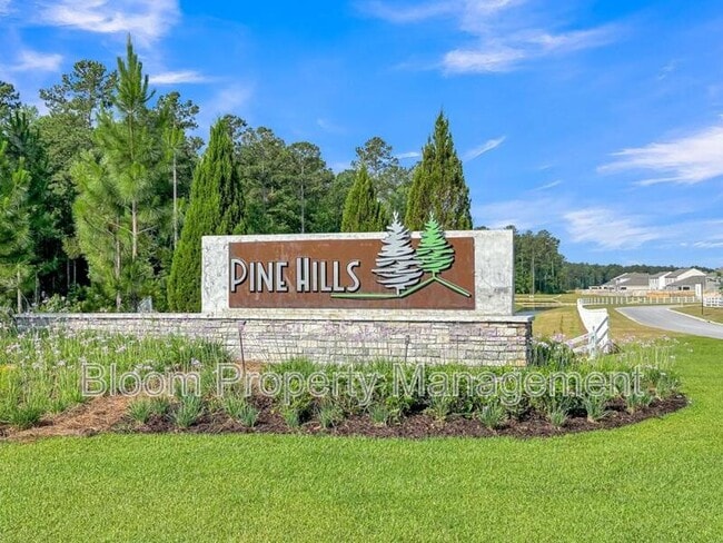 Building Photo - 448 Cedarview Rd