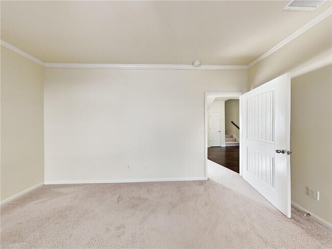 Building Photo - 1324 Little Hampton Dr