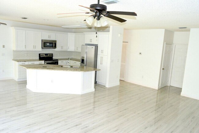 Building Photo - 3003 Caffia Way