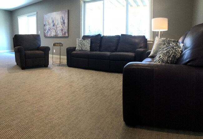 Building Photo - 2018 New Construction Your Home Away From Home