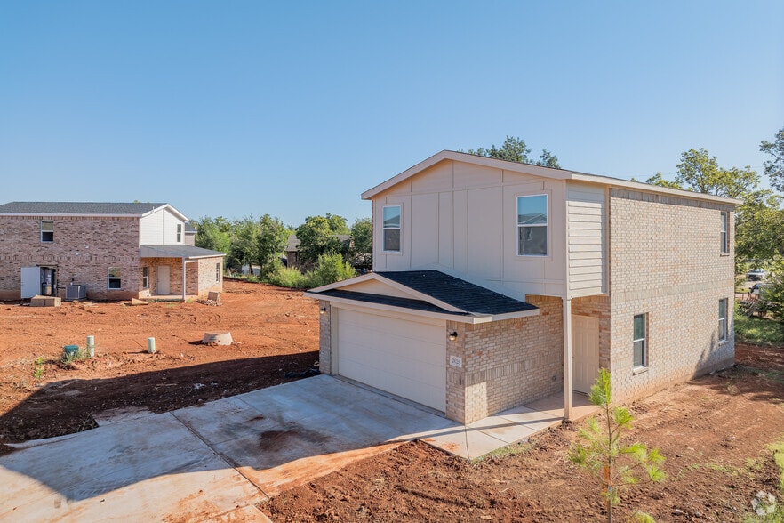 Alternative Exterior - Avalon At OKC I & II