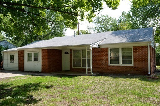 Primary Photo - BONUS ROOM!