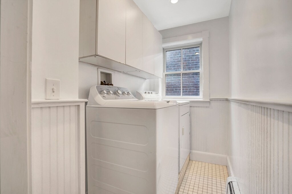 Building Photo - 151 Highland St