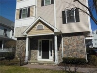 Building Photo - 1725 Summer St