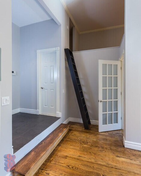 Building Photo - 234 W 14th St