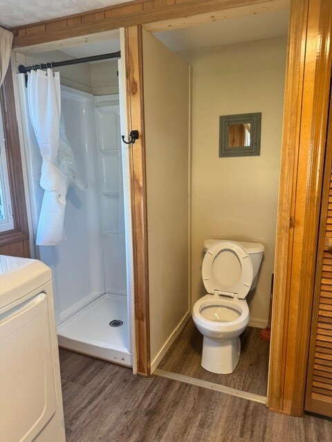 Building Photo - 31 Queen Rd