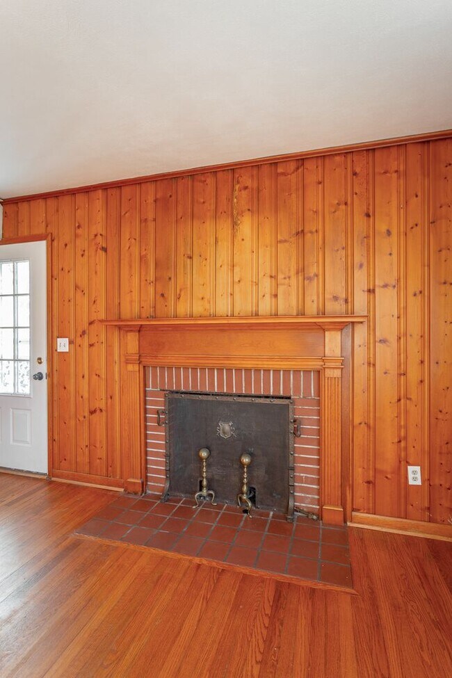 Building Photo - 3613 Old Ringgold Rd