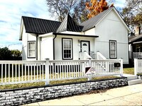Building Photo - 1214 Joseph Ave