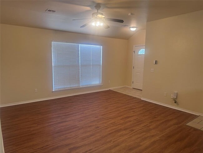 Building Photo - 9605 SW 16th St