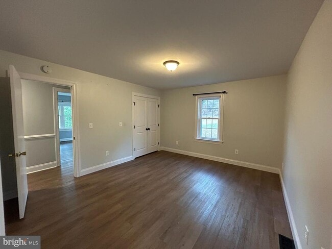 Building Photo - 136 Cedar Knoll Rd