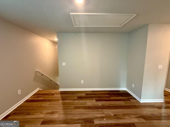 Building Photo - 3128 Baylor Cir