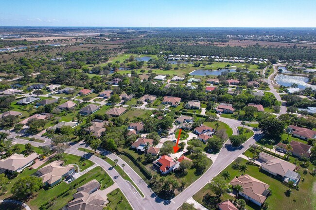 Building Photo - 3000 Conifer Dr