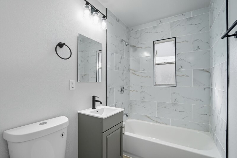 Building Photo - 4710 St Elmo Dr