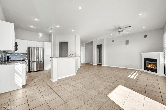 Building Photo - 43 Braelinn Dr