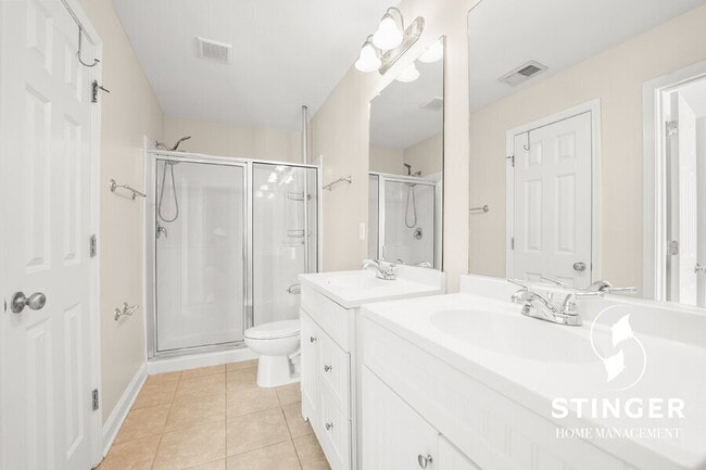 Building Photo - 143 Bella Way