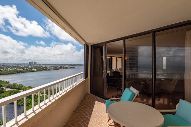 Building Photo - 5080 N Ocean Dr