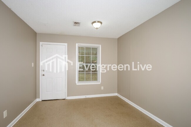 Building Photo - 4599 Addington Dr