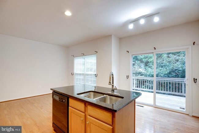 Building Photo - 8346 Leighlex Ct