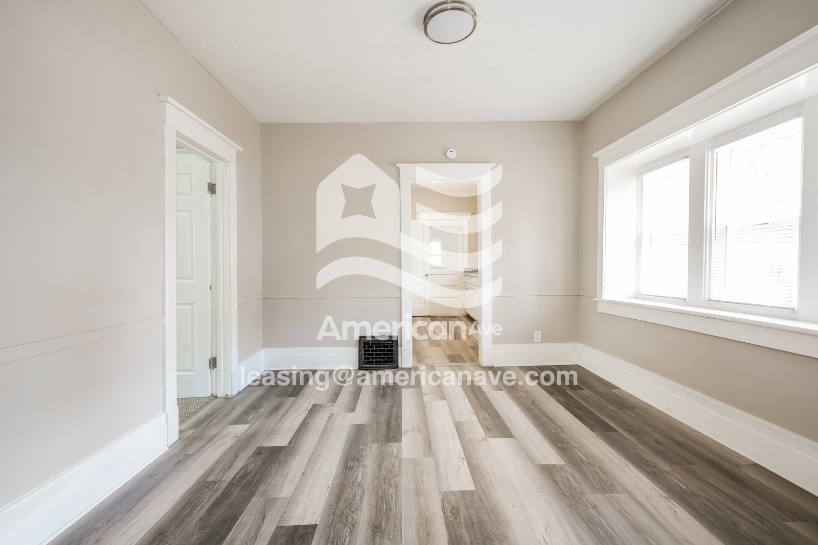 Building Photo - 671 Kilbourn St