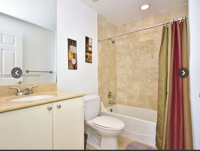 Building Photo - 1755 E Hallandale Beach Blvd