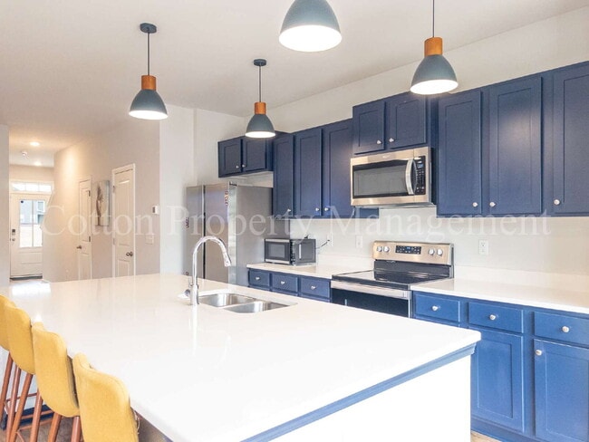 Building Photo - 7626 Knightbell Cir