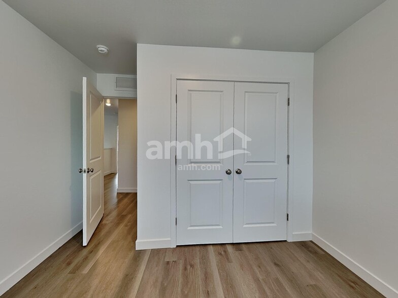 Building Photo - 1509 Aquamarine Dr
