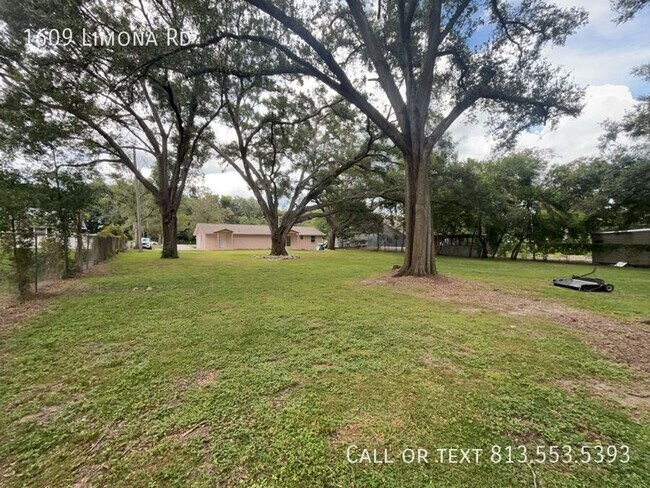 Building Photo - 1609 Limona Rd