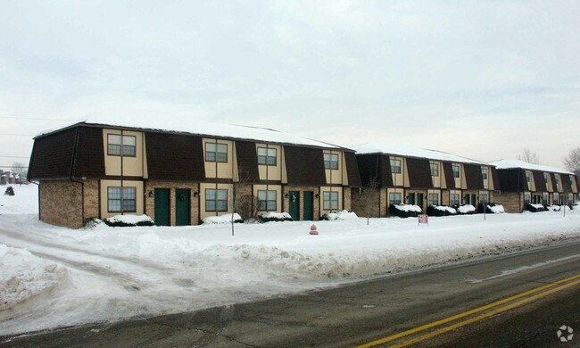 Primary Photo - 704 Trenton Rd