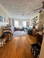 Building Photo - 2 Wait St