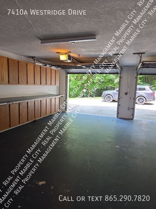 Building Photo - 7410 Westridge Dr